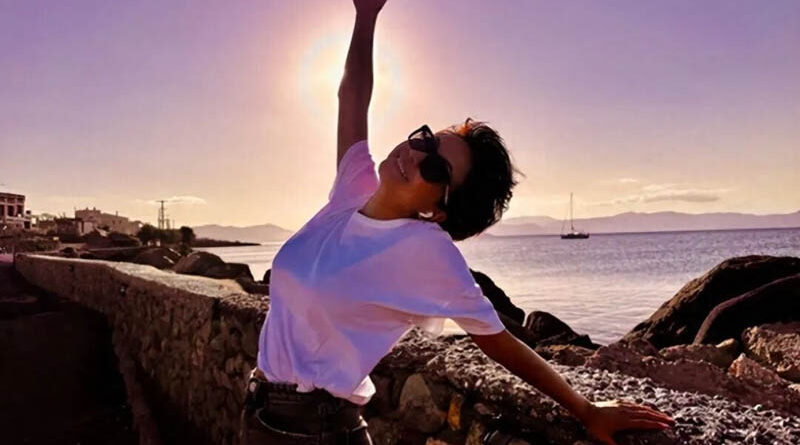 我是黛西，祖籍云南，目前在希腊做航海生意